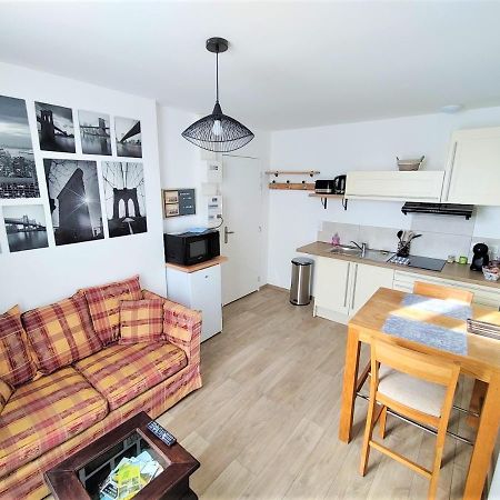 Appartement T2 "Mesange" Hyper Centre D'Ernée Exterior foto
